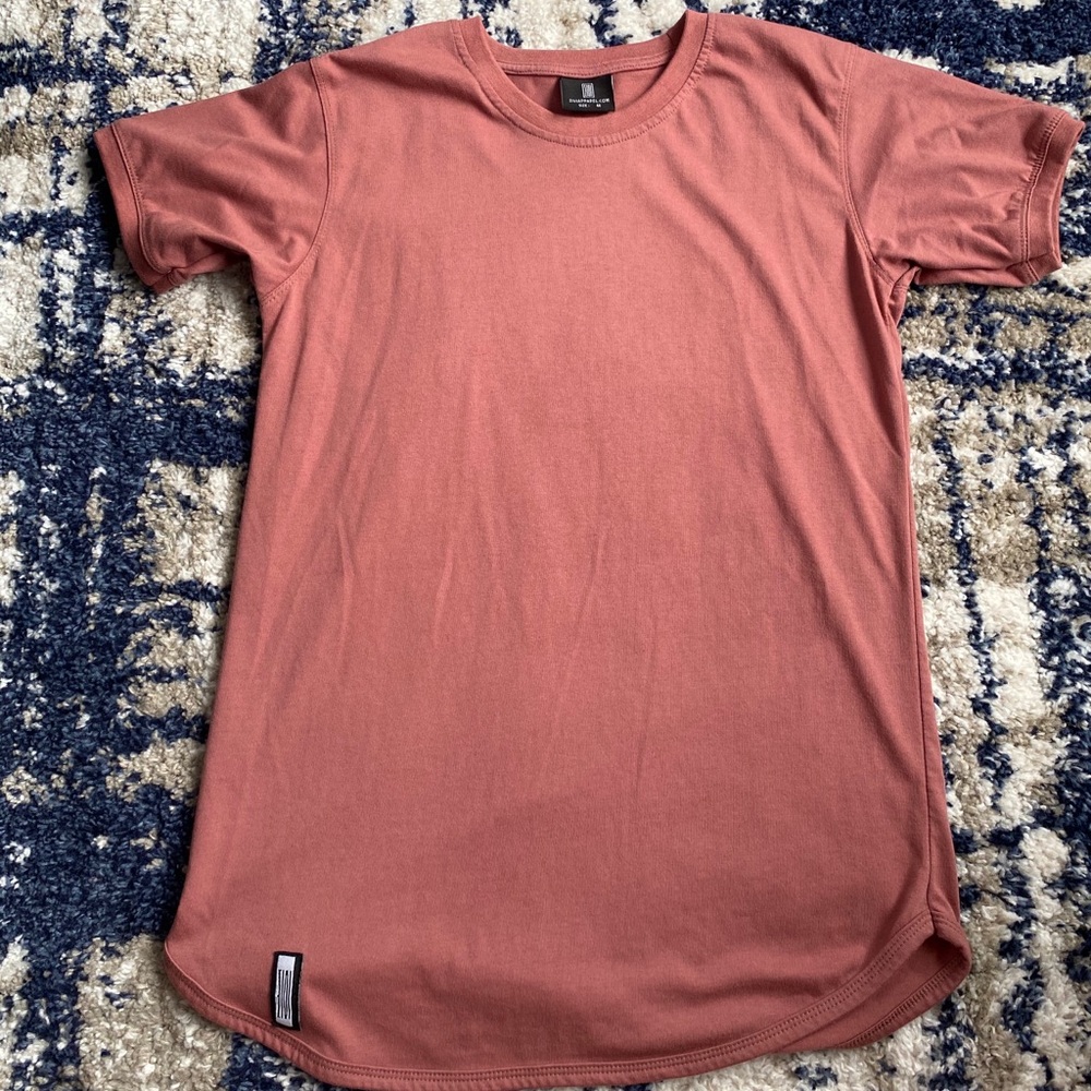 Zivi Apparel Curved Hem Tee Old Rose Color